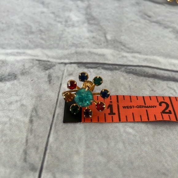 60’s screw back Coro multicolor rhinestones  earrings - Picture 5 of 6